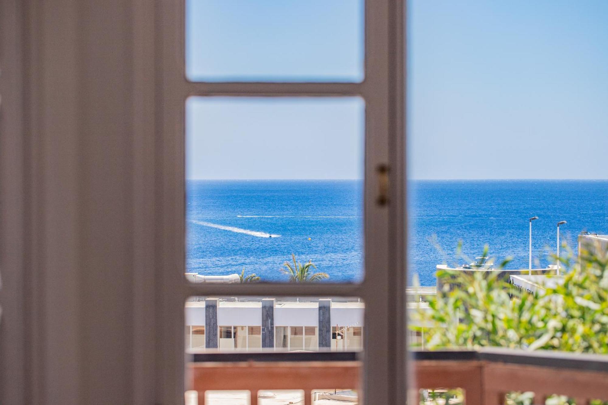 Penthouse Ocean View Puerto Del Carmen Appartement Puerto del Carmen  Buitenkant foto